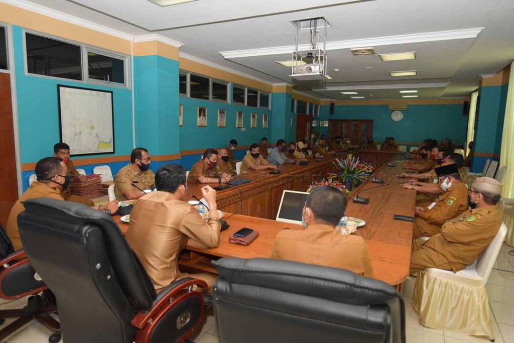 Hendra Kusuma Serahkan DPPA Tahun Anggaran 2020 Kepada OPD