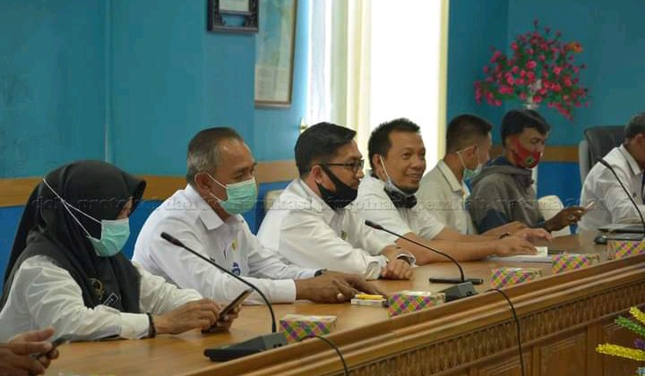 Plt. Sekda Natuna, Pimpin Pembubaran Panitia HUT RI Ke-75